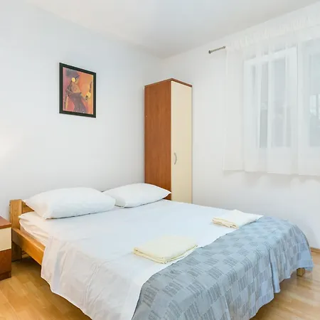 Lejlighed With Parking Space Cove Smrceva, Brac - 20193 Milna (Brac)