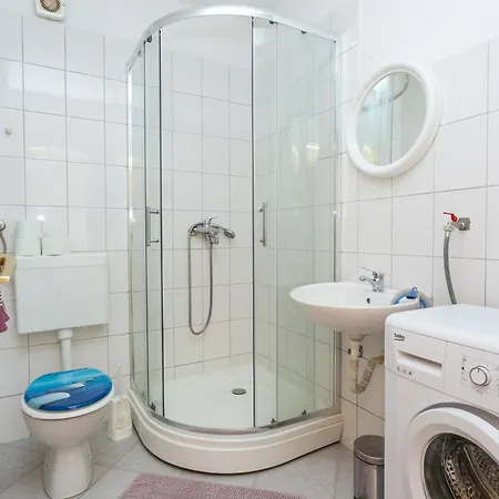 Apartment With A Parking Space Cove Smrceva, Brac - 20193 Milna (Brac)