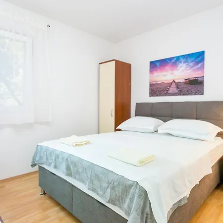 Lejlighed With Parking Space Cove Smrceva, Brac - 20193 Milna (Brac)