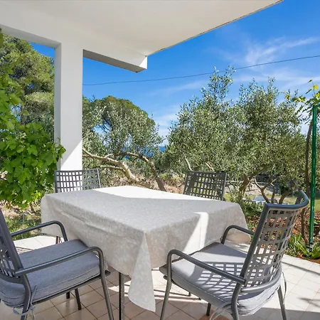 Apartment With A Parking Space Cove Smrceva, Brac - 20193 *