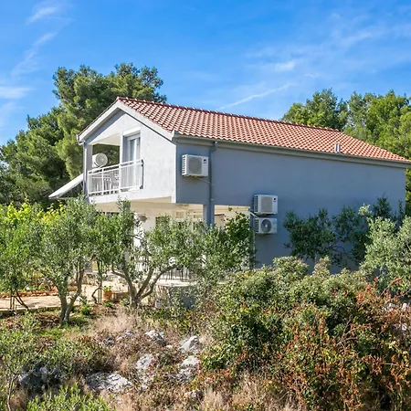 Lejlighed With Parking Space Cove Smrceva, Brac - 20193
